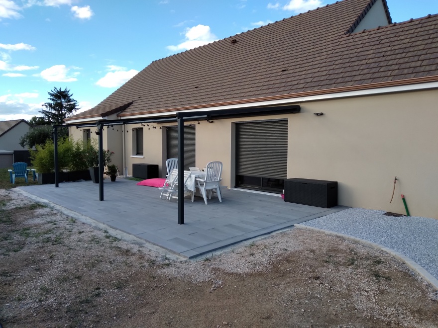 Ralisation Terrasse en Boib - Sane-et-Loire conue le 29/09/2022