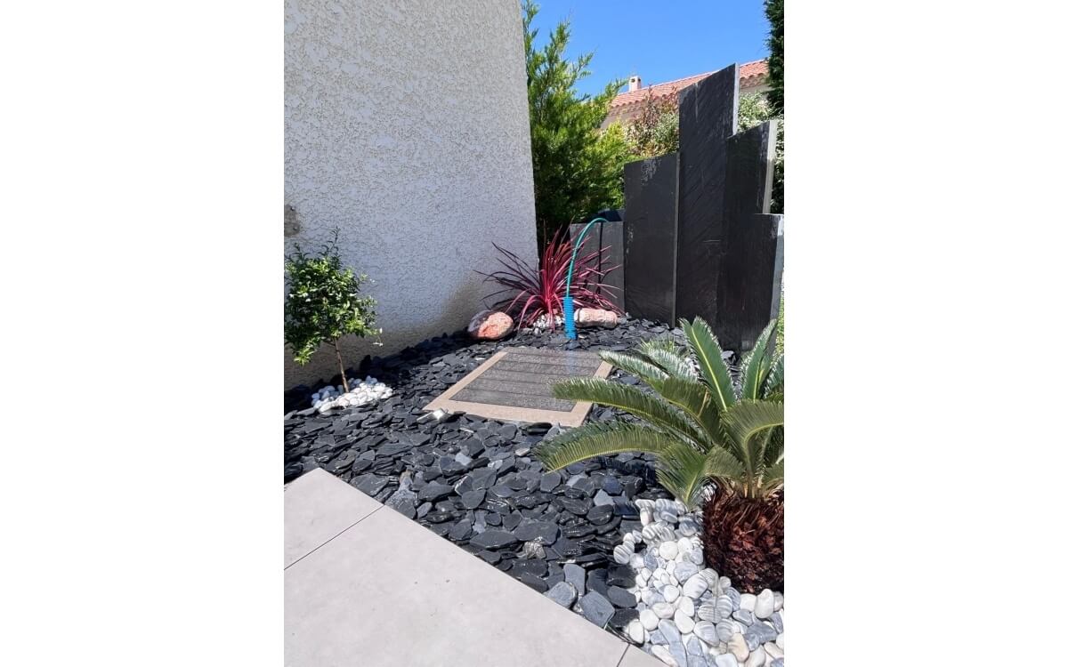 Ralisation Aire de jeux en prparation du terrain - Drme