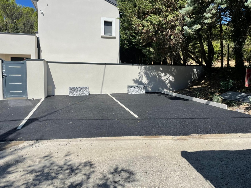 Conception Alle de garage en enrob  chaud - Drme ralise le 04/08/2022
