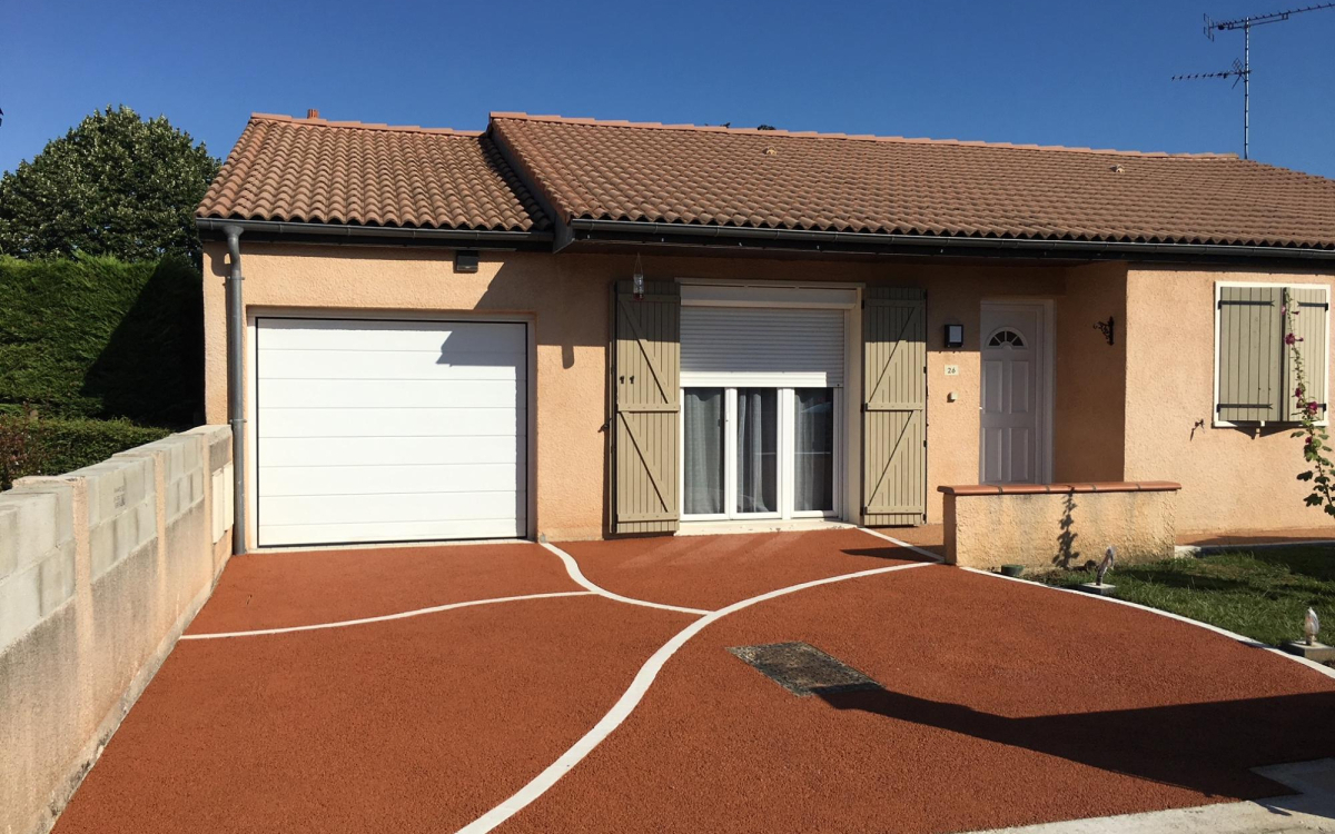 Conception Alle de garage en bton decoratif  TOURNEFEUILLE cre le 05/09/2018