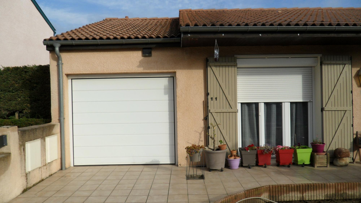 Conception Alle de garage en bton decoratif  TOURNEFEUILLE cre le 05/09/2018