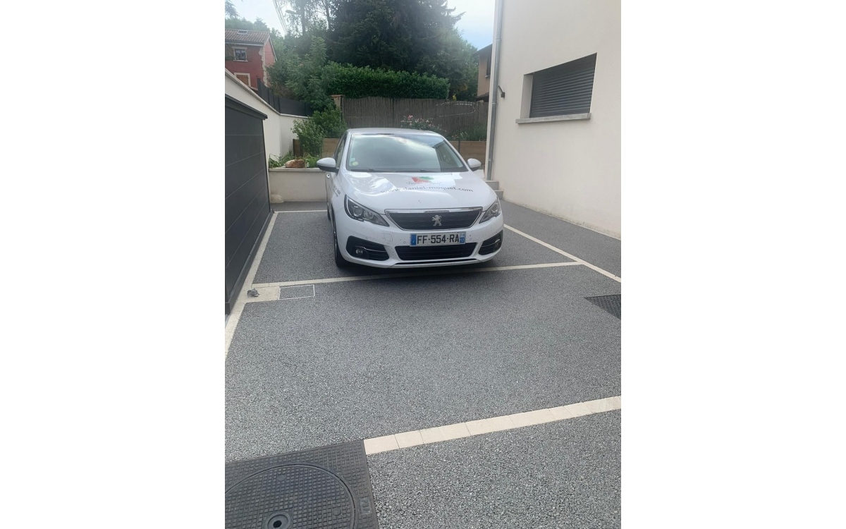 Ralisation Alle de garage en Hydrostar carrossable - Isre conue le 24/11/2023