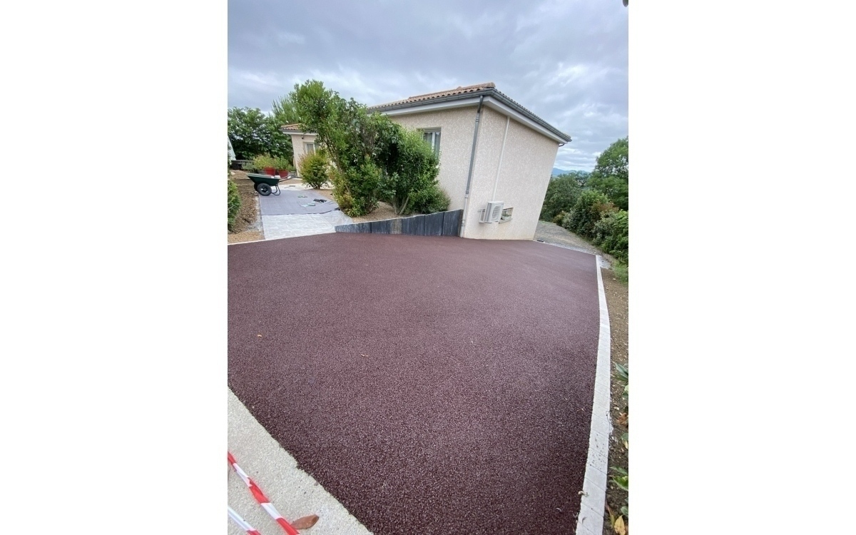 Conception Alle de garage en enrob  chaud ralise le 24/01/2024