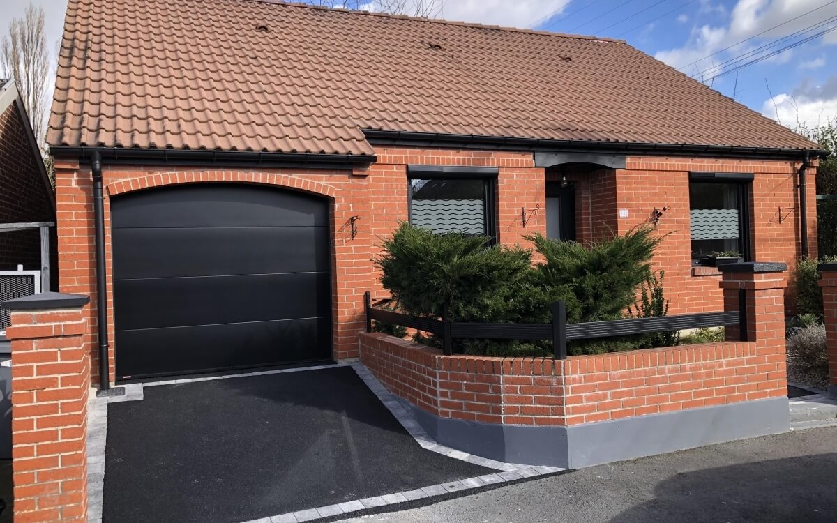 Conception Alle de garage en enrob  chaud  Marly ralise le 26/02/2025