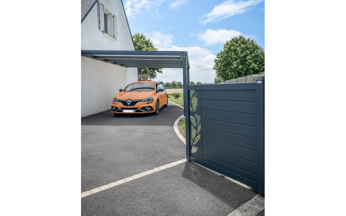 Cration Alle de garage en enrob  chaud conue le 02/07/2025