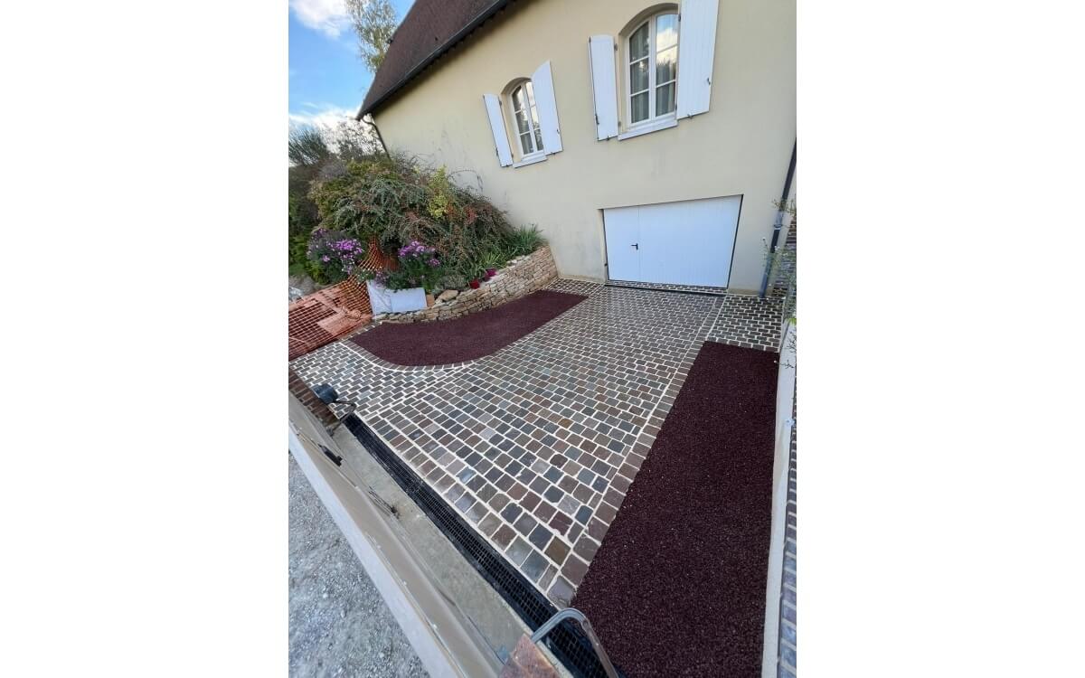 Cration Alle de garage en Alvostar  Laines-aux-bois conue le 20/09/2024