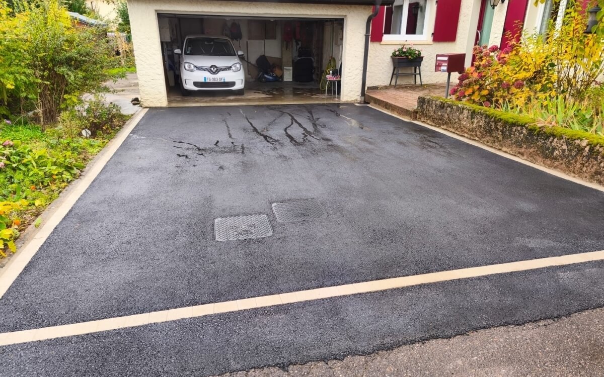Conception Alle de garage en enrob  chaud et Pav la couture - Moselle