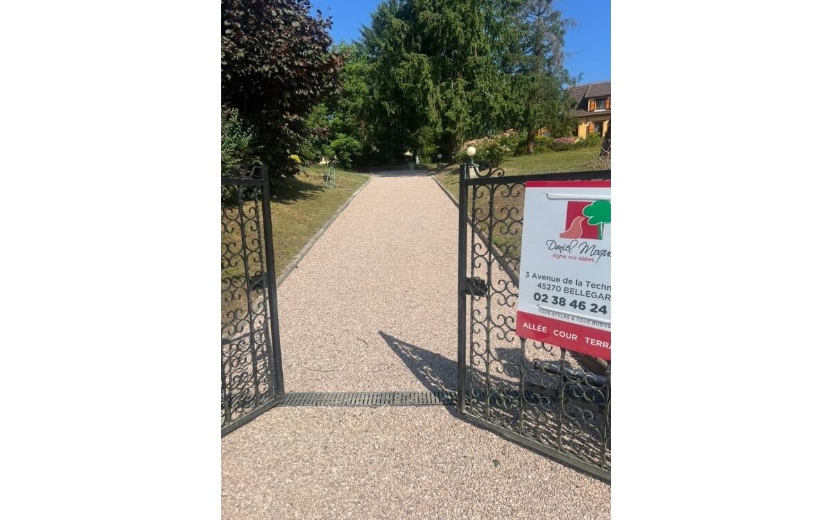 Conception Alle de garage en Gravistar  COURTENAY cre le 31/10/2025