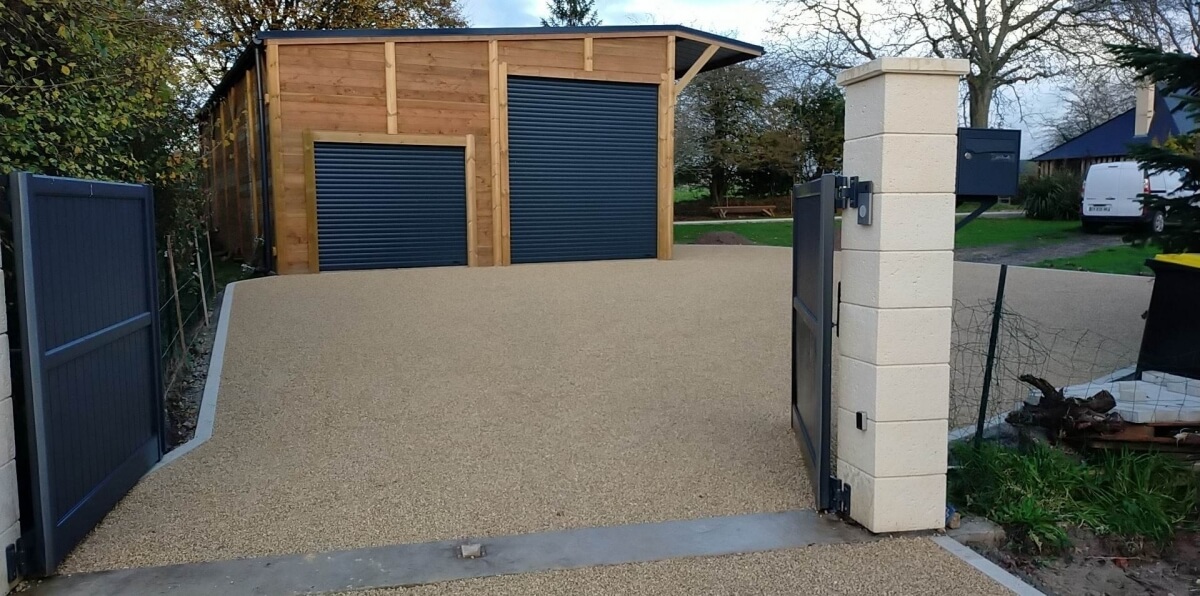 Cration Alle de garage en Alvostar et Pav la couture  MANNEVILLE SUR RISLE ralise le 01/12/2025