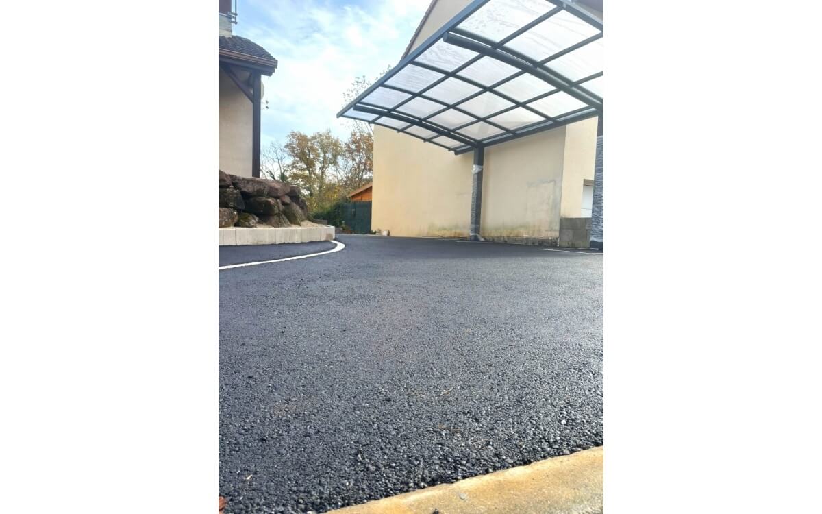 R�alisation All�e de garage en enrob� � chaud - Meurthe et Moselle con�ue le 31/10/2025