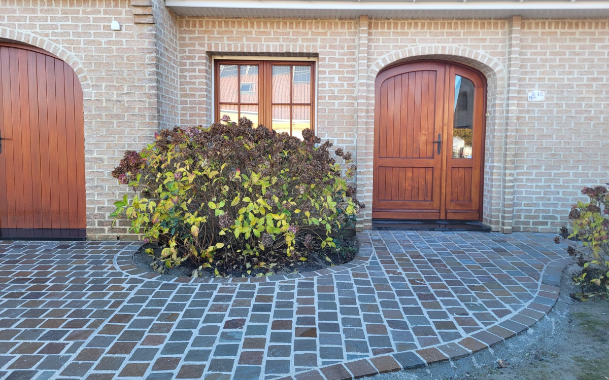 R�alisation All�e de garage en dallage  pavage � TETEGHEM cr��e le 03/12/2025