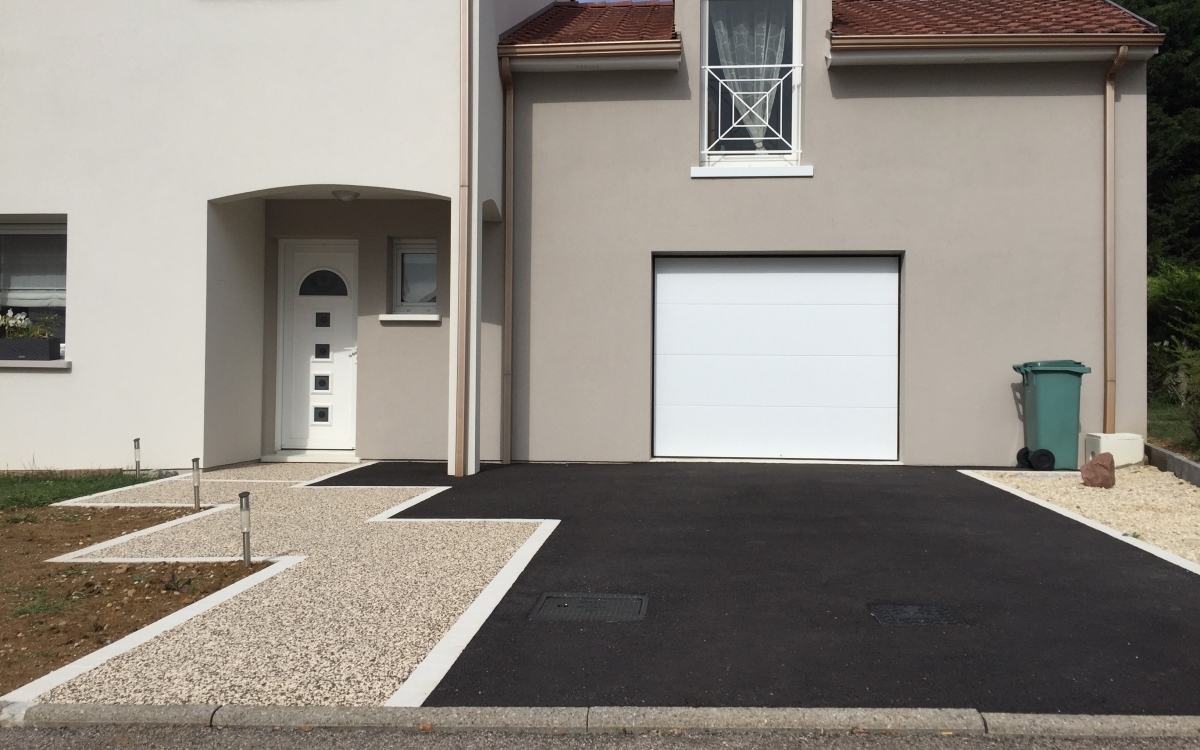 Conception Alle de garage en Enrob noir  Chaud, Hydrostar et Pav La Couture - Meurthe-et-Moselle cre le 15/05/2019