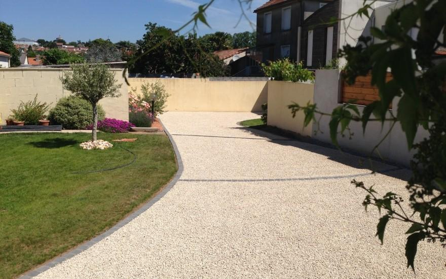 Ralisation Alle de garage en Gravistar  La Sguinire conue le 01/05/2025