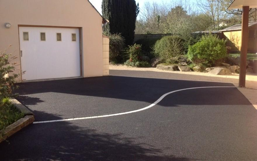 Conception Alle de garage en enrob  chaud  Plogastel Saint Germain cre le 31/05/2025