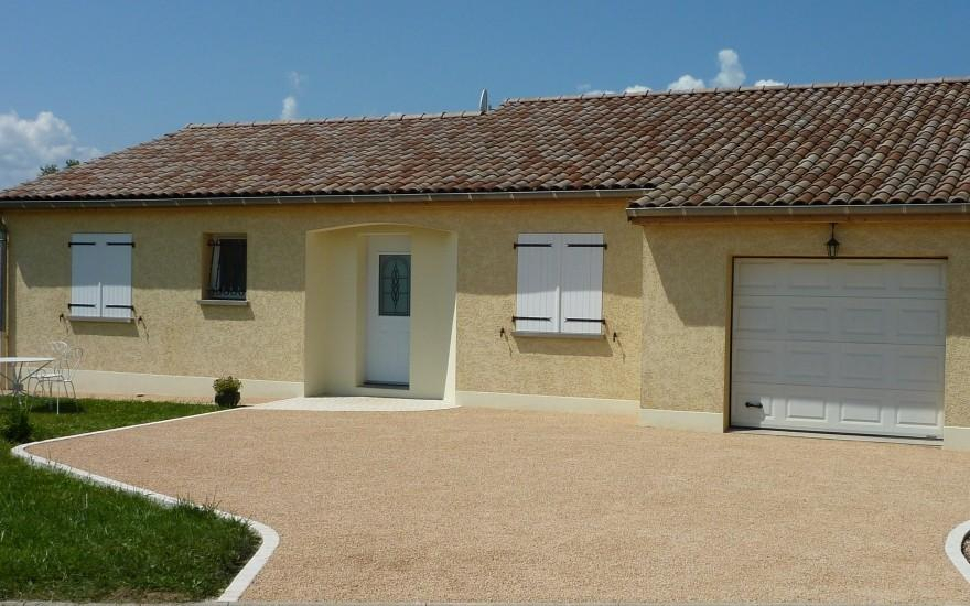 Conception Alle de garage en Gravistar beige  Chalon sur Saone cre le 03/05/2024