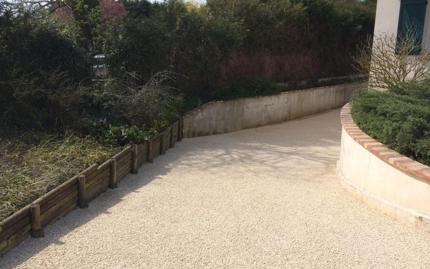 Conception All�e de garage en Alv�ostar� � Dreux r�alis�e le 13/12/2025