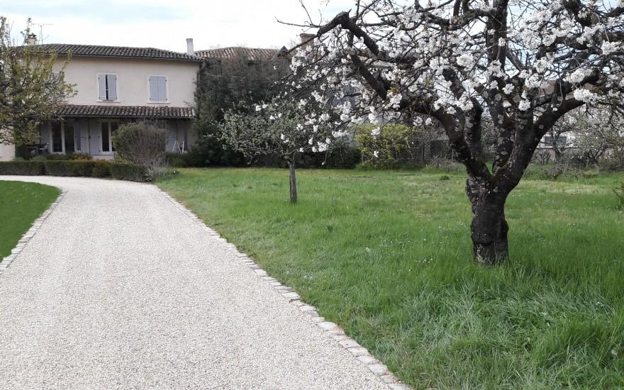 Cration Alle de garage en Alvostar  Gleiz conue le 01/05/2025