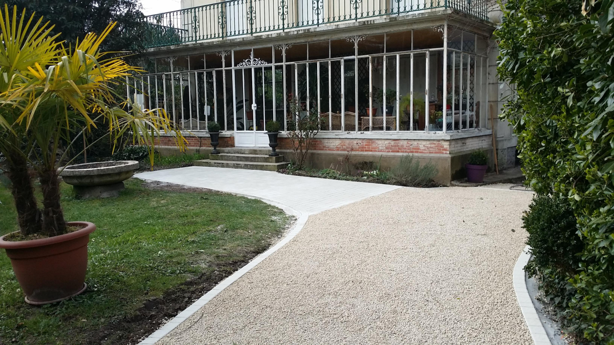 Ralisation Alle de jardin en Alvostar et Pav la couture  Draveil conue le 11/09/2020