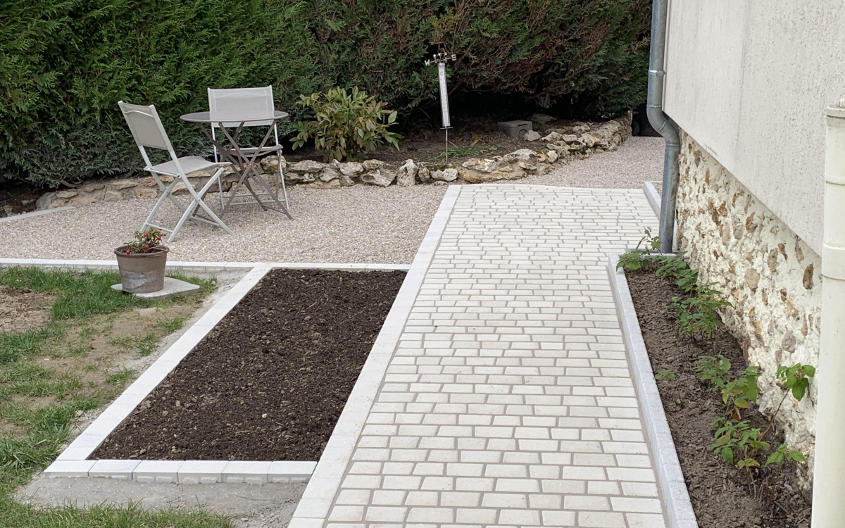 Cration Alle de jardin en pavage La Couture et Alvostar  Courdimanche conue le 19/04/2024