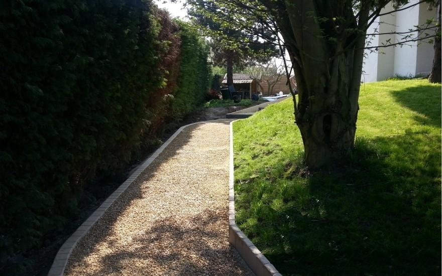 Cr�ation All�e de jardin en Alv�ostar� � Lallaing con�ue le 13/12/2025