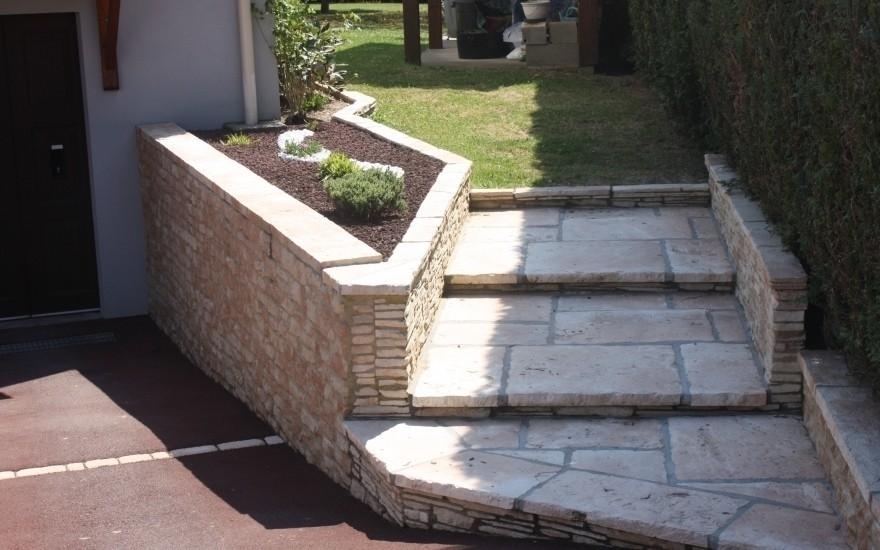 Cration Alle de jardin en dallage  Fay au loges conue le 30/04/2025