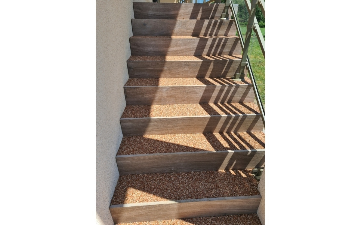 Cration Escalier en Hydrostar - Cantal ralise le 02/07/2021