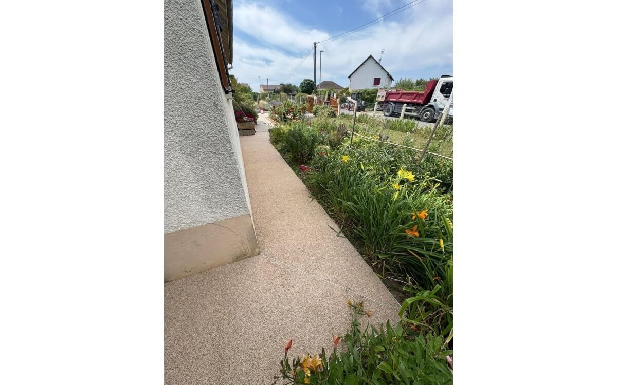 Conception Alle pitonne en Minralstar   COURTENAY ralise le 25/12/2025