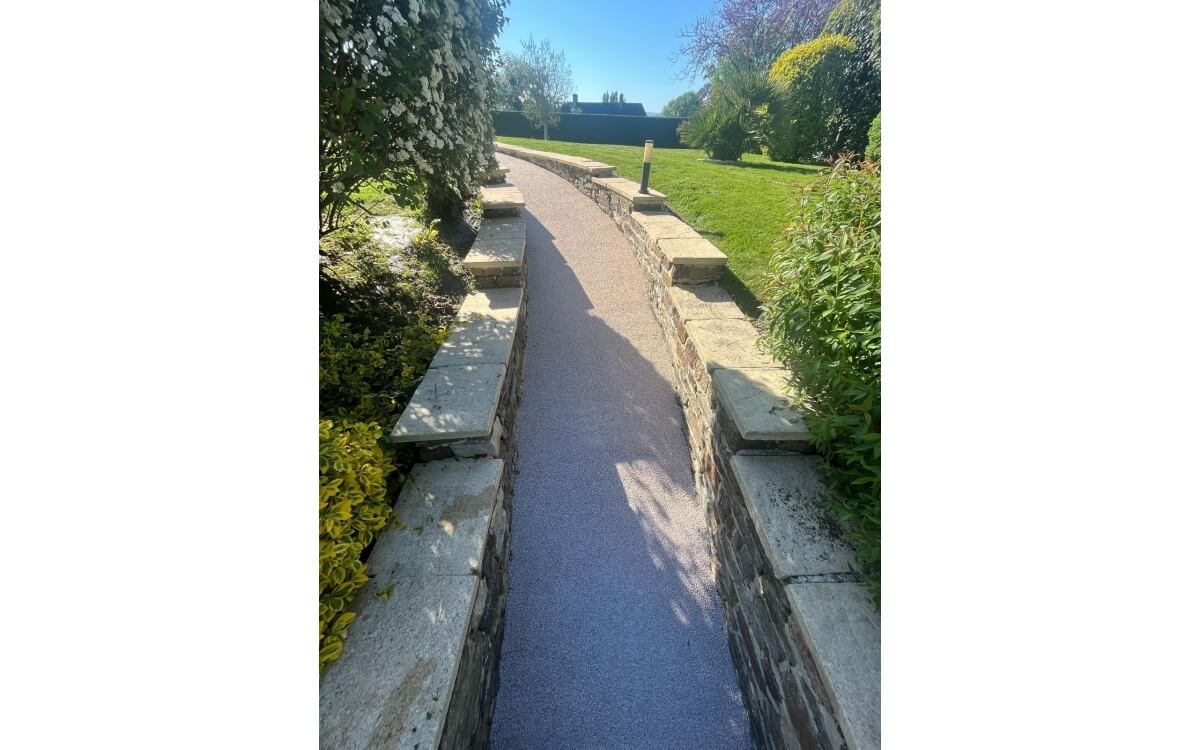 Conception Alle pitonne en Minralstar   Longvillers cre le 10/11/2025