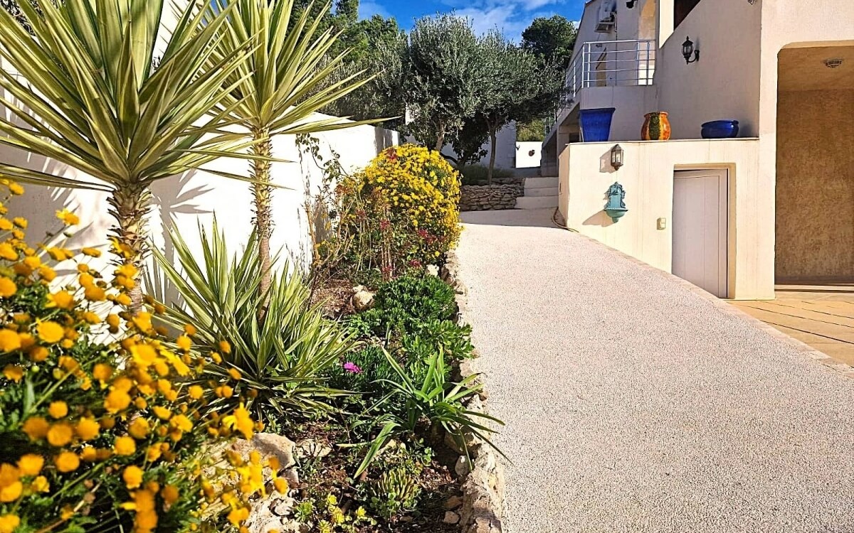 Conception All�e pi�tonne en Min�ralstar � - Lot et Garonne