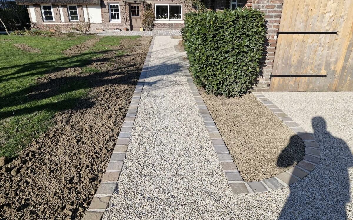 Ralisation Alle pitonne en Alvostar  LA LONDE cre le 01/12/2025