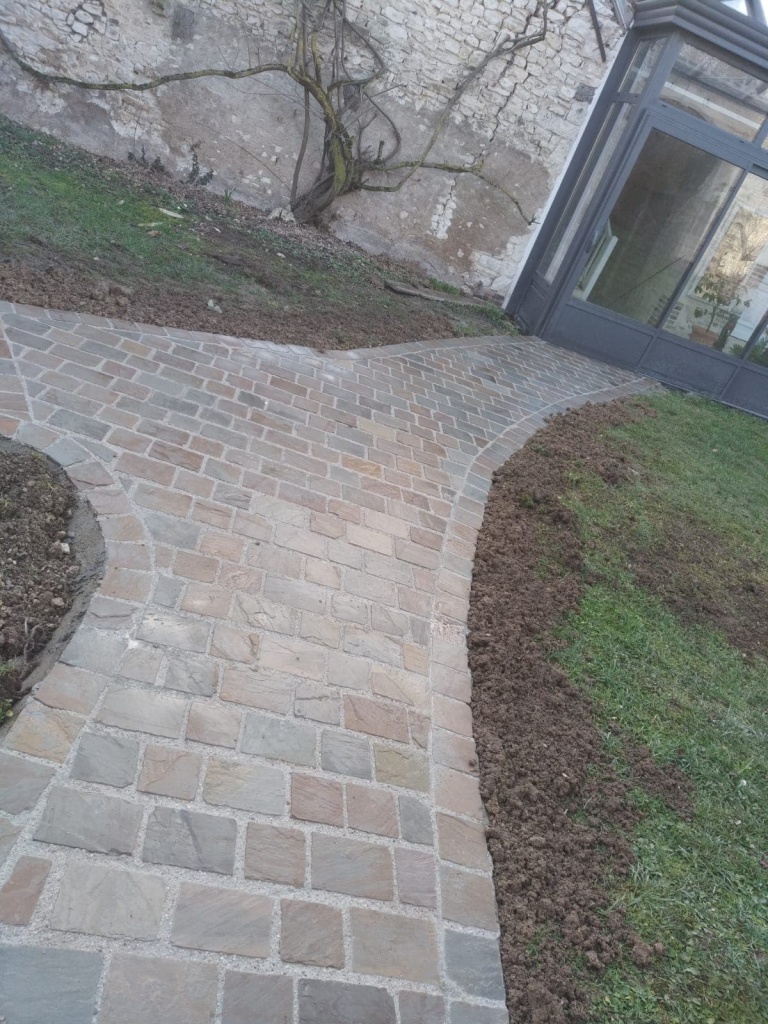 Conception Alle pitonne en pavage dallage - Yonne ralise le 11/02/2021