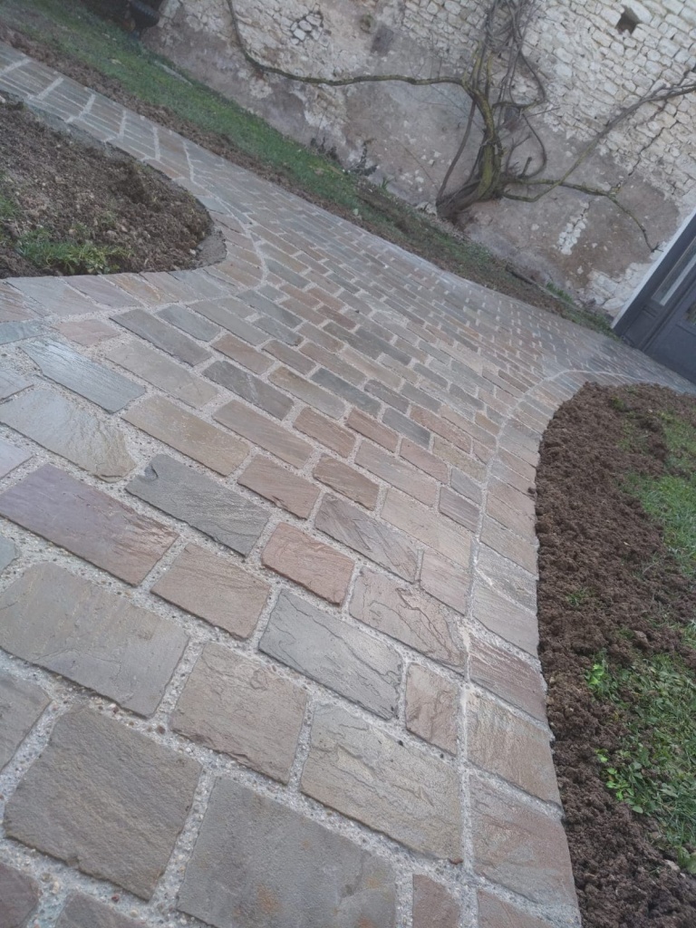Conception Alle pitonne en pavage dallage - Yonne ralise le 11/02/2021