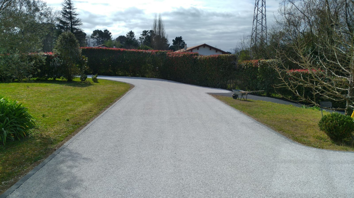 Cration Chemin en Gravistar - Entreprise Rigal  Urrugne conue le 04/03/2019