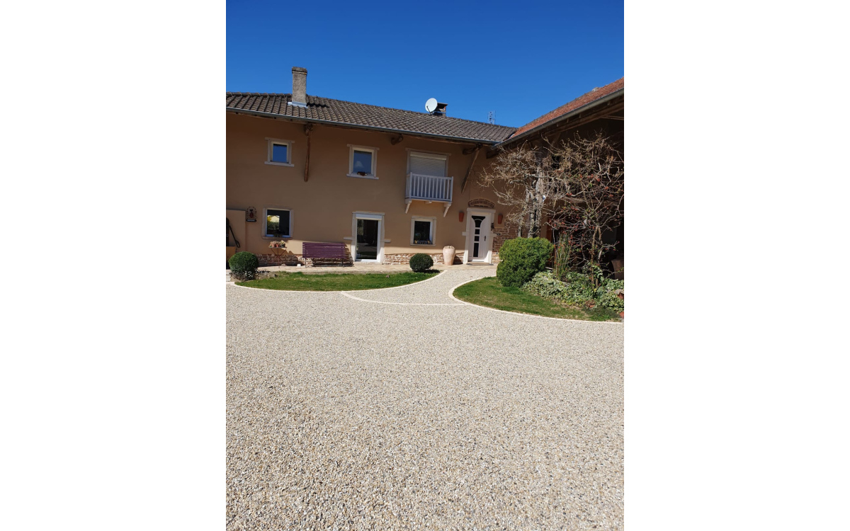 Conception Cour en Gravistar  CROTTET ralise le 16/06/2018