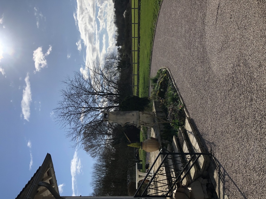 Cration Cour en Alvostar - Essonne ralise le 25/02/2021
