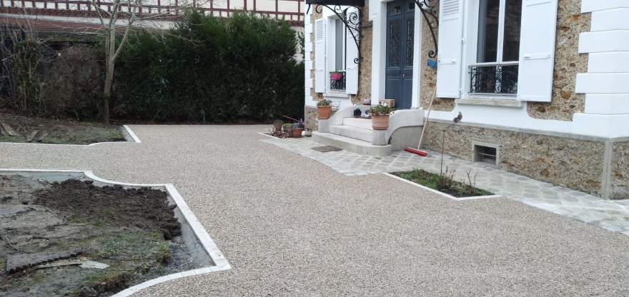 Ralisation Cour en Alvostar et Pav la couture  BRUNOY conue le 05/01/2020