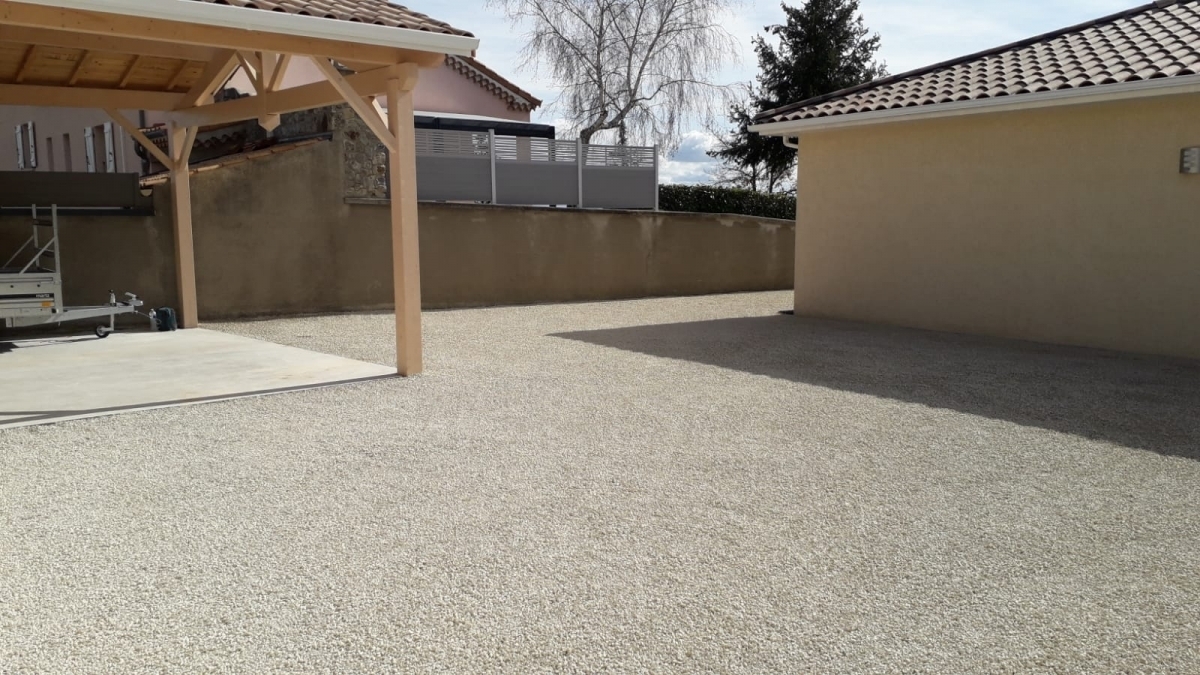 Conception Cour en Gravistar  ARDOIX ralise le 15/03/2024