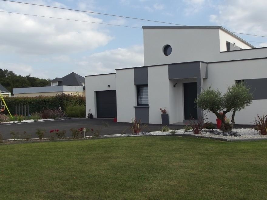 Conception Cour en enrob  chaud  Chateaubriant ralise le 01/05/2025