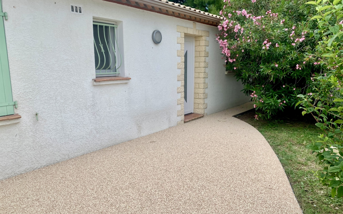 Cration Cour en Hydrostar  VINASSAN conue le 30/05/2024