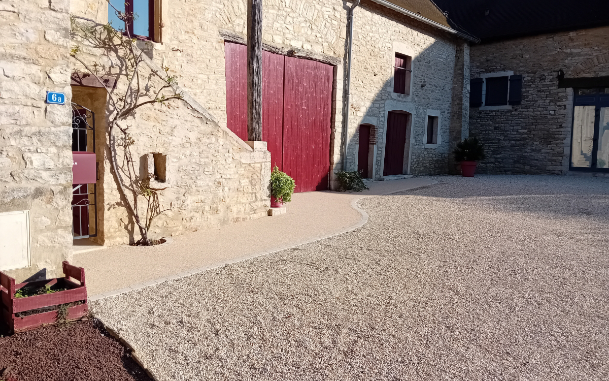 Cration Cour en Alvostar, Hydrostar et Pav la couture - Sane-et-Loire ralise le 16/10/2024