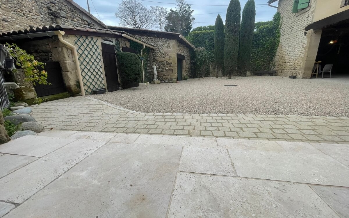 Cration Cour en Gravistar - Drme ralise le 11/06/2025