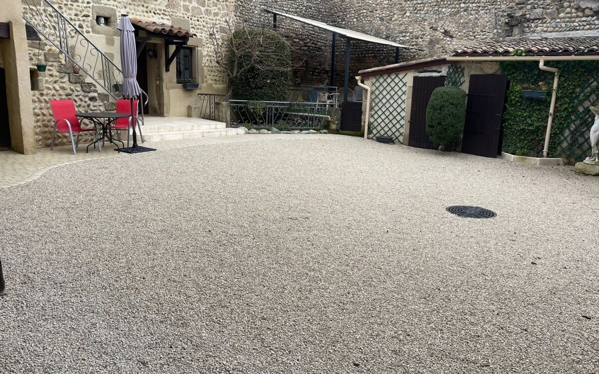 Ralisation Cour en Gravistar - Drme conue le 11/06/2025