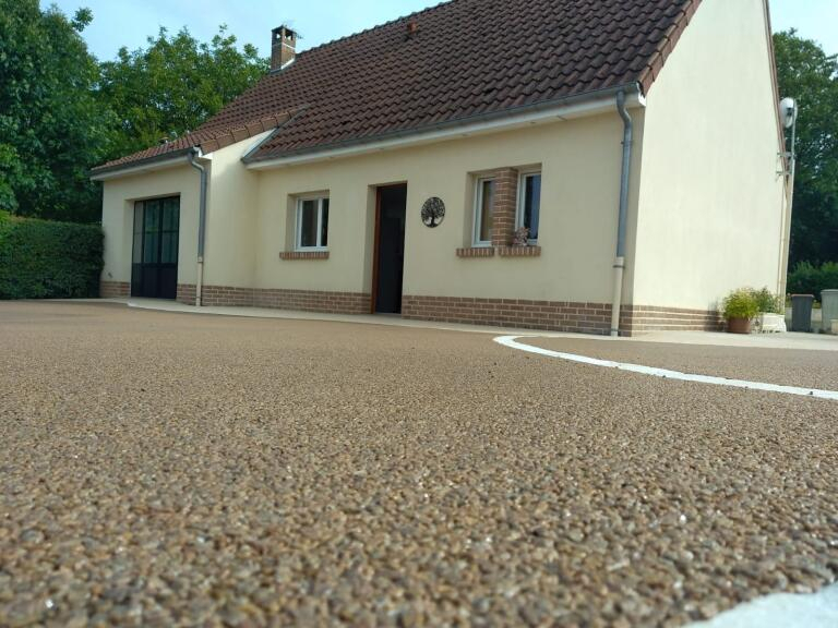 Conception Cour en Hydrostar et Pav la couture  Crcy en Ponthieu ralise le 06/03/2025