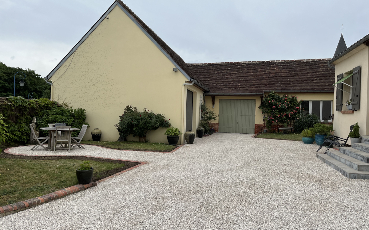 Conception Cour en Alvostar  ALLONNES cre le 20/05/2025