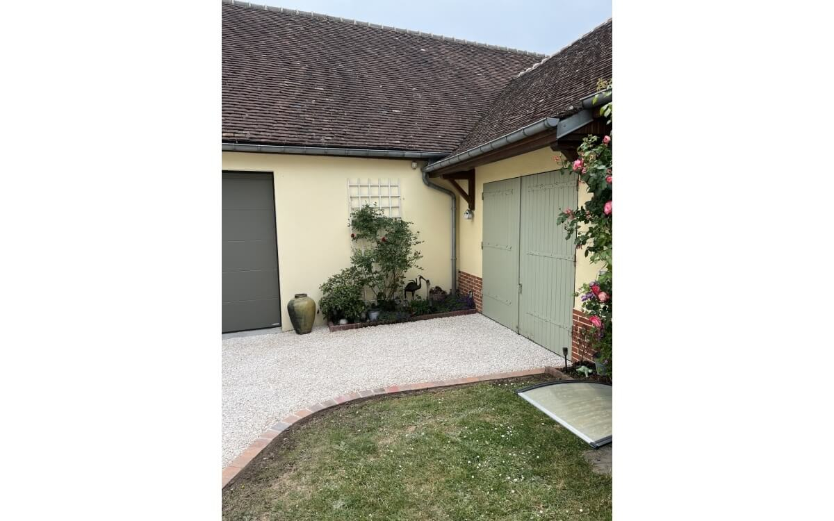 Conception Cour en Alvostar  ALLONNES cre le 20/05/2025
