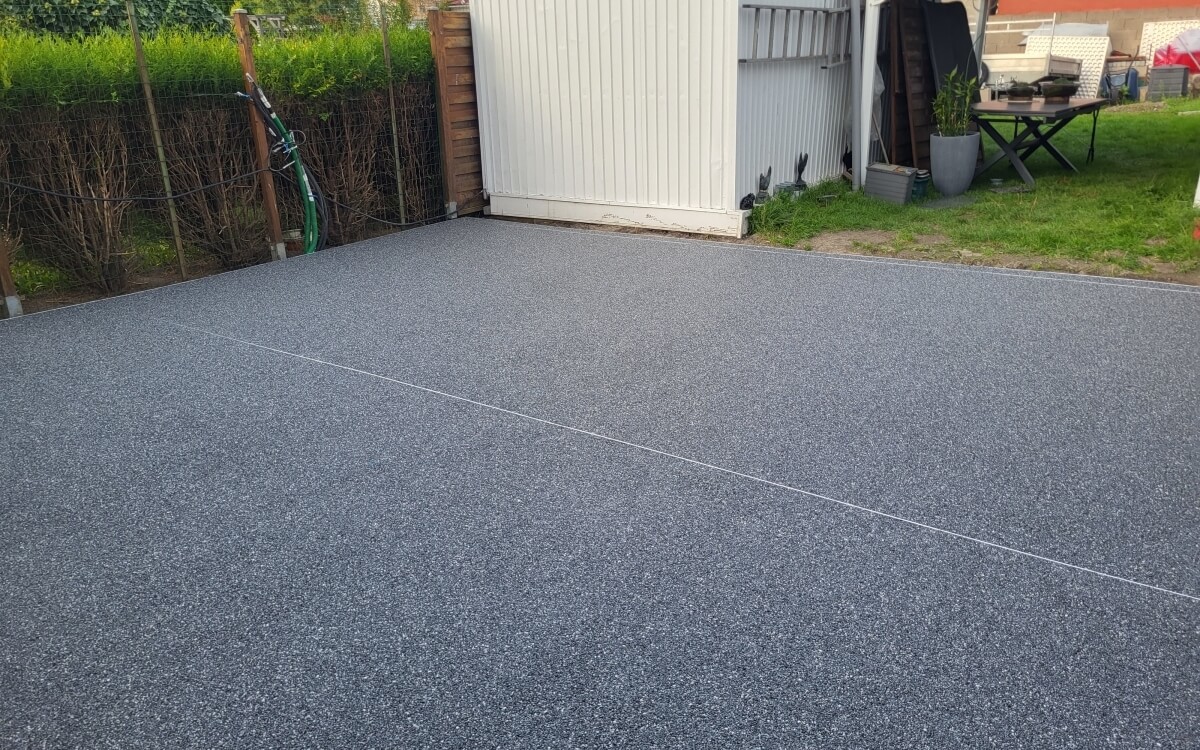 Cration Cour en Hydrostar  CAPPELLE LA GRANDE conue le 24/09/2025