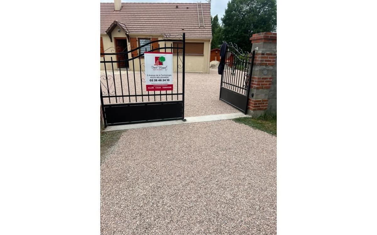 Cration Cour en Gravistar  LOMBREUIL conue le 10/09/2025