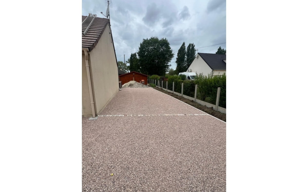 Cration Cour en Gravistar  LOMBREUIL conue le 10/09/2025