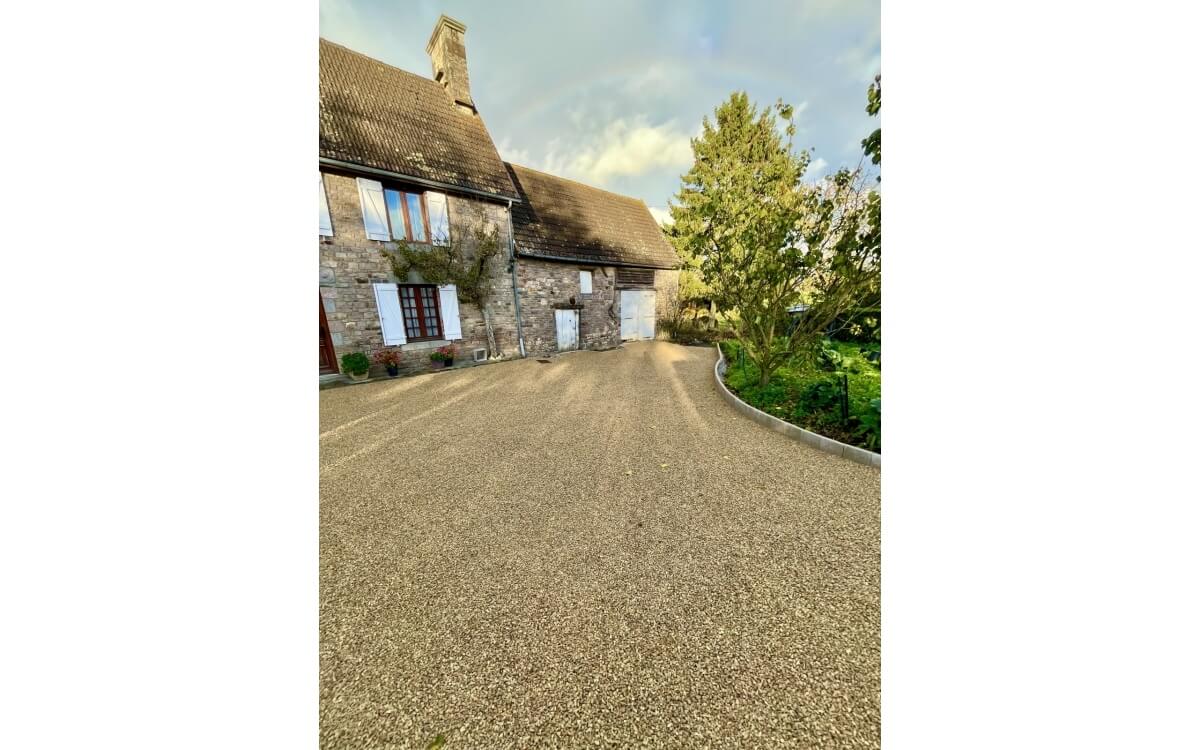 Cration Cour en  Gravistar  Souleuvre en Bocage conue le 03/11/2025