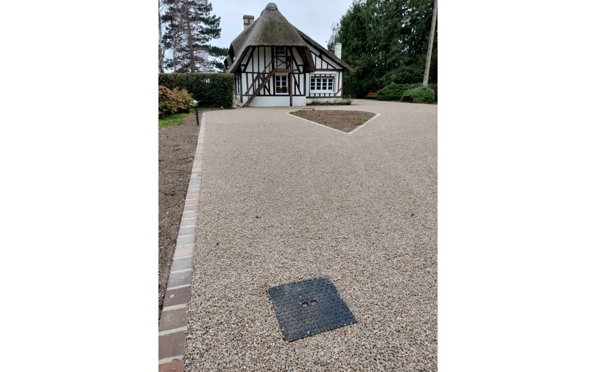 Ralisation Cour en Gravistar  HARCOURT conue le 01/12/2025